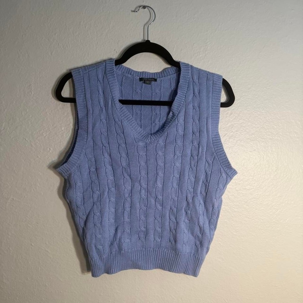 Wild Fable blue cable knit sweater vest in size M